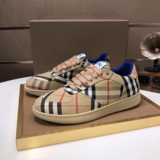 Burberry Low Shoes